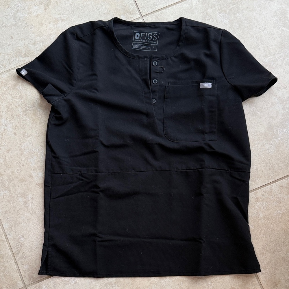 Figs Black Short Sleeve Henley Scrub Top